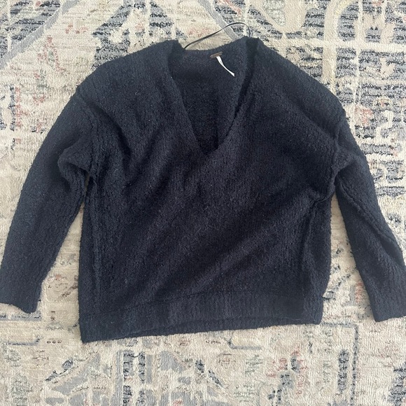 Free People Sweaters - Women's Free People Black V-Neck Sweater S